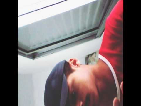 Mc taviinho manda Recado pra quem critica o funk