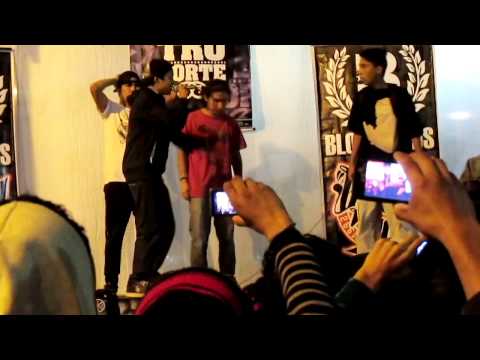 Jethro vs Nekroos vs Shino - Interbarrios 3 - Puente Piedra 2014