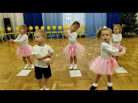 Танец в детском саду. Песня "Маша и медведь - варенье" Дети танцуют