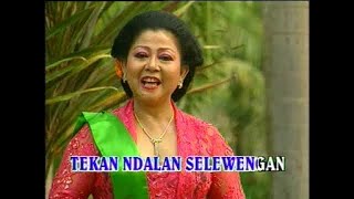 Download lagu Waljinah - Jangkrik Gingong mp3 Download lagu Waljinah - Jangkrik Gingong mp3