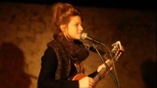 Selah Sue - Raggamuffin (Acoustic) in Montpellier