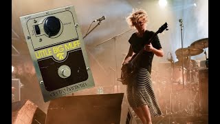 Video thumbnail for Electro Harmonix Big Muff Little Vintage Bass Effect Pedal Demo - bass Riff Dentro Sharon - Verdena by Monteforte Valerio