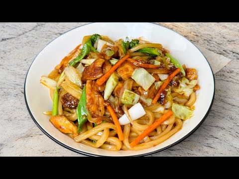 Stir Fry Udon Noodles With Chicken #viralvideo #stirfrynoodles #udonnoodle #thaifood #thainoodle