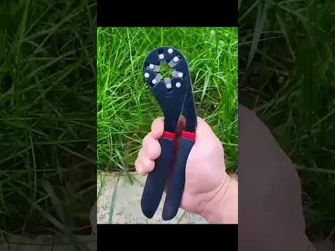 MULTI-FUNCTION HEXAGON UNIVERSAL WRENCH