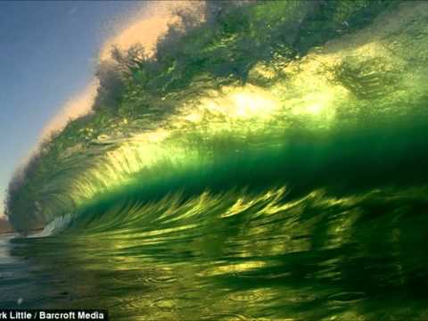 Simple Minds - New Gold Dream - Live In The City Of Light