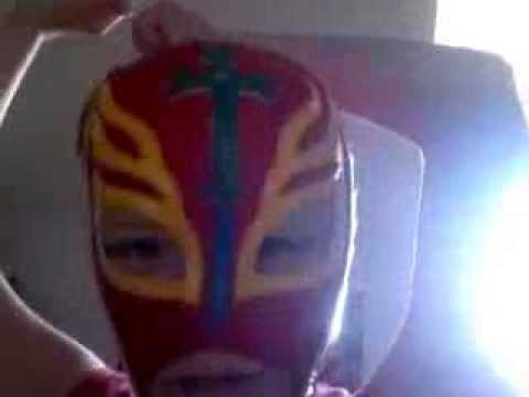 comment construire le masque de rey mysterio