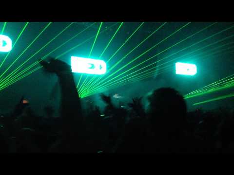 Zedd - Kernkraft 400 (Zombie Nation) @ Contact Festival 2014