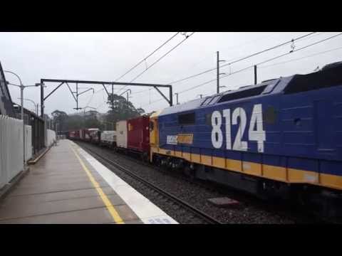 NR121 / G538 / NR76 / 8124 with PN 7SB1 at Narara - 4/6/16