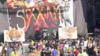 Sixx AM - Tomorrow (Live @ Crue Fest, NY)