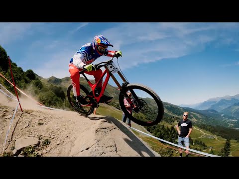 Inside Specialized Racing: 2014 Downhill Season Recap