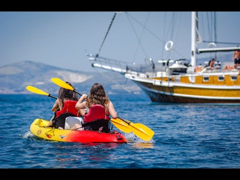 SEA KAYAKING in Split, Croatia (Go Adventure)