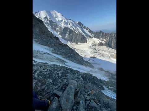 Grand couloir Mont Blanc 31.07.2024 Big rockfall. Gouter road