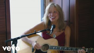 Carly Simon - It Was So Easy (Live On The Queen Mary 2)