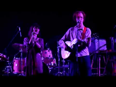 The Build Up - Feist and Erlend Oye (Kings of Convenience) Live in Jakarta, Indonesia