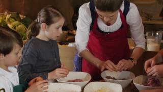 Stanglwirt Kinderschmankerl mit Sarah Wiener Rezept Faschierte Laiberl mit Kartoffelpüree HD