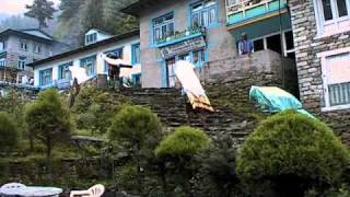 preview picture of video 'Nepal 2007, Phakading'