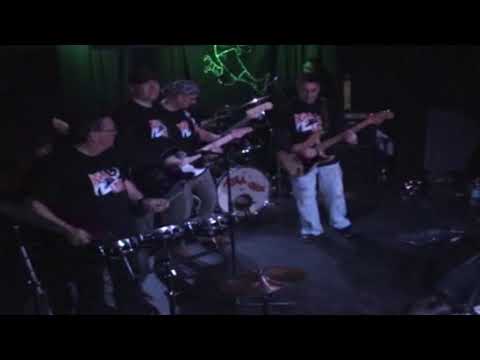 Atila y los Unos - Zuretzat, Gurekin... Javi DVD - Carmelo