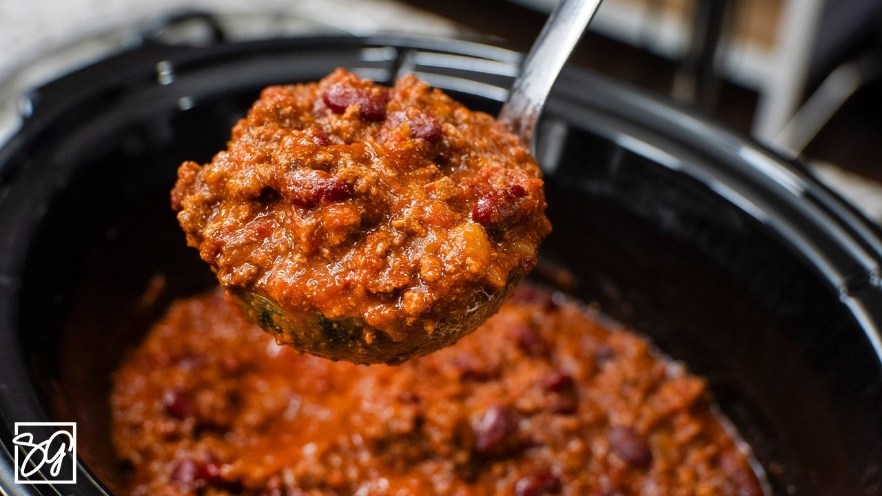Easiest Crockpot Chili Ever (Slow Cooker Beef Chilli)