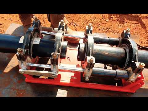 Solda com máquina de termofusão PEMD