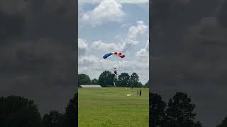 人生初スカイダイビング!/First skydiving experience!#skydiving #firsttime #travelshorts