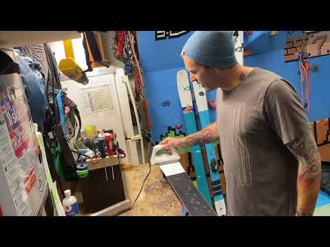 How To Wax Your Skis - G3 University