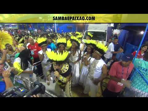 Carnaval 2018: São Clemente Início de Desfile