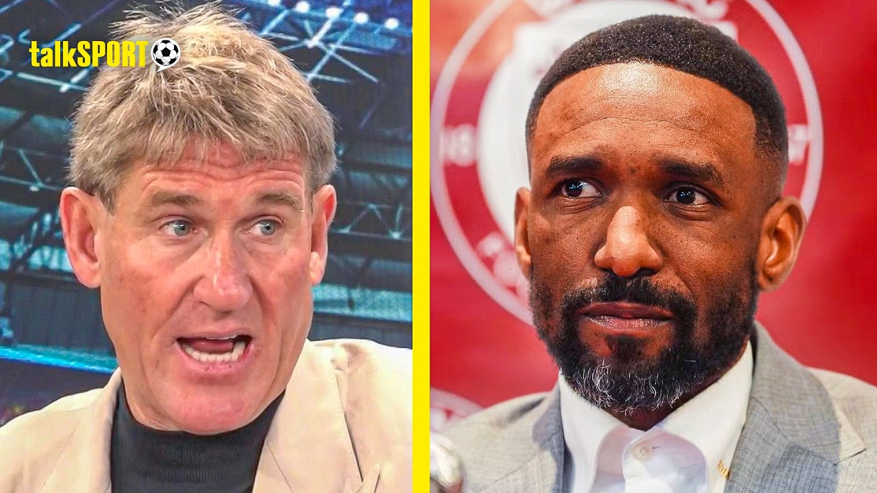 "GET IN THERE, SON!" Simon Jordan REACTS to Jermain Defoe's FIRST JOB in Management at Woking!