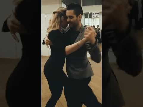 Demo Clase Tango Pista - Leandro Capparelli & Jeannette Erazú (04/07/2022)