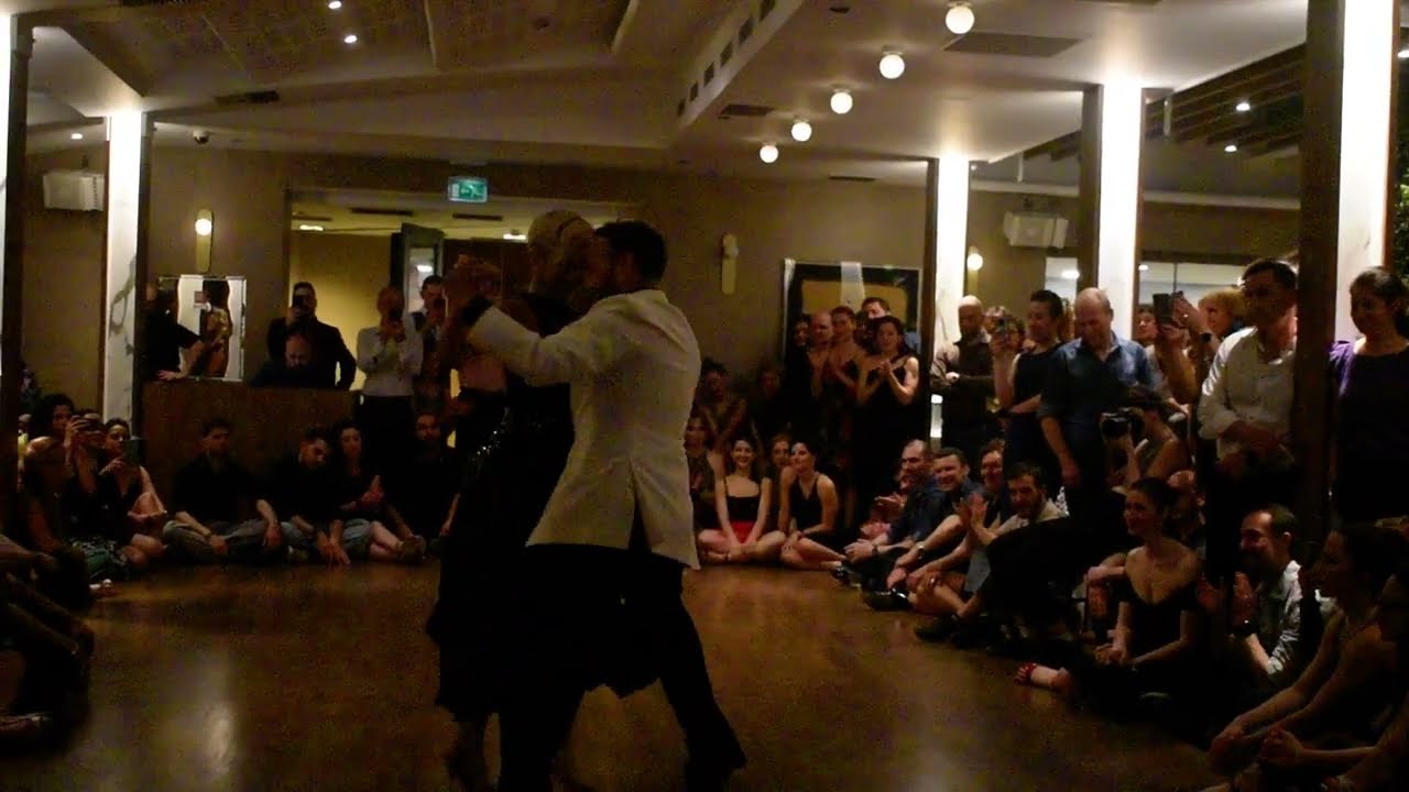 Video thumbnail for La Vida Es Corta - Alejandra Mantiñan y Loukas Balokas Athens 27-05-2023 4/5