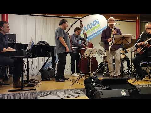 Rudi Berger & the Three World Band - live im KulturGlasHaus in Baumgartenberg