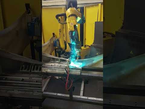ESAB C1400X Welding Robot