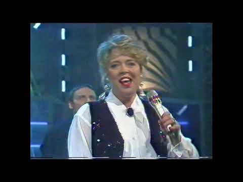 Hljómar og Shady Owens.  1992.  Sp.  104.