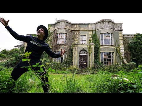 Exploring Haunted Abandoned Millionaire's Mansion (WARNING)
