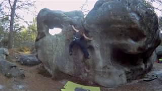 Video thumbnail of Crie O Genie, 4a. Fontainebleau