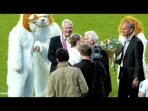 Telstar Vrouwen bedankt publiek