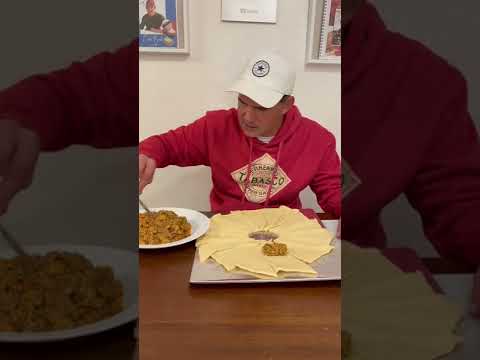 How to make Boudin & Crawfish King Cake | Let’s Go!