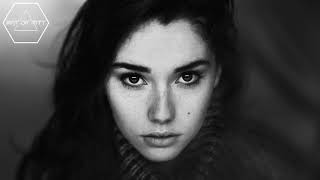 MitiAI - Red Letter Day [Art of Trip]