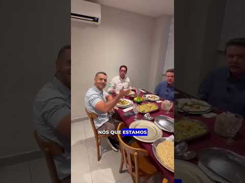 Enquanto uns ensaiam alianças, governistas reforçam base em almoço político em Cariacica