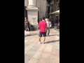 Il fenomeno Mastour Hachim, in piazza Duomo a ...