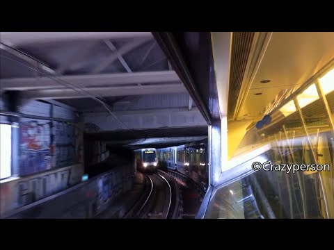 RET Metro Rit (door de ruit) Zuidplein - Wilhelminaplein Rotterdam (in een 4 wagentrein!!)