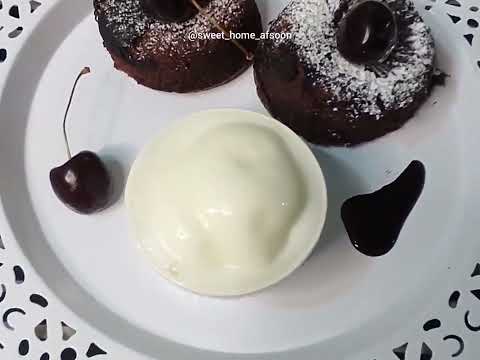 لاوا کیک _کیک آتشفشان_لاواکیک خوشمزه_کیک شکلاتی_کاپ کیک شکلاتی_لاوا کیک