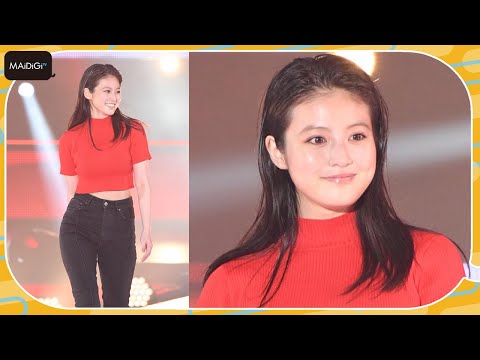 今田美桜、へそ出しデニムコーデでランウエー歩く　ガールズアワードに登場　「Rakuten GirlsAward 2023 SPRING／SUMMER」
