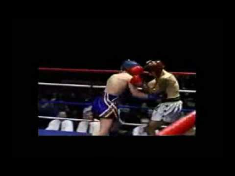 Kid vs Adult kickboxing fight