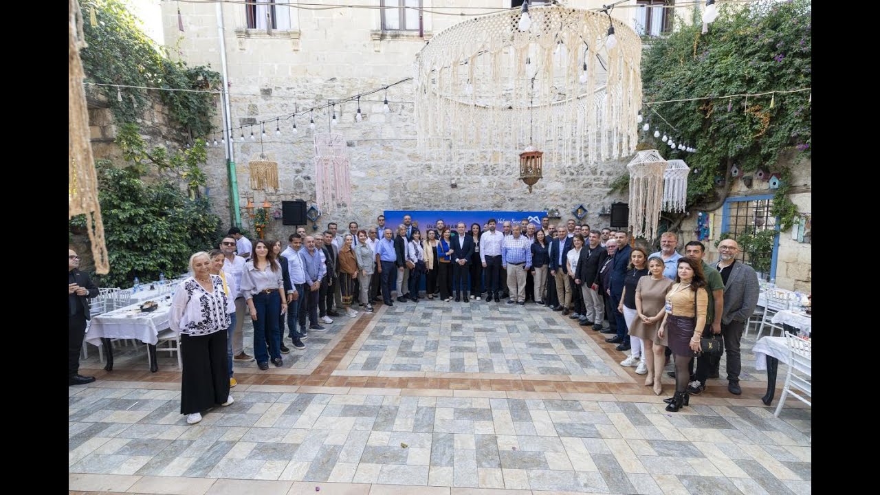 BAŞKAN SEÇER VE MERAL SEÇER, TURİZM ACENTELERİ VE OTEL İŞLETMELERİNİN TEMSİLCİLERİ İLE BİR ARAYA GEL