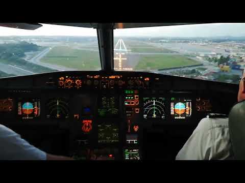 Experiencing the landing at Porto, Portugal from the perspective of the cockpit