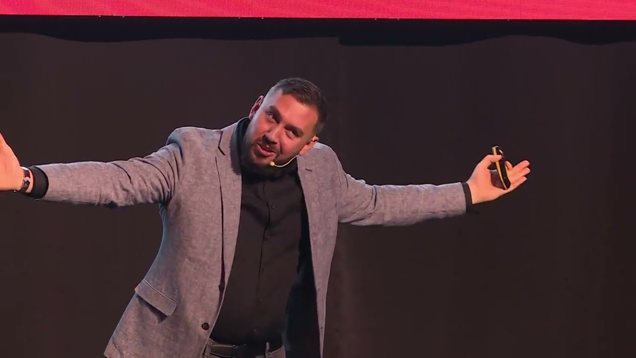 Daniel Disney na konferenciji Sales4Future 2025