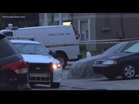 Police: Pregnant woman shot in her sleep in Arlington, unborn child dies