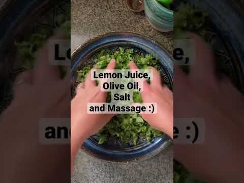 Easy Make-Ahead Kale Salad #cookingathome #homemade #fromscratch #kale #salad #recipeideas #lunch