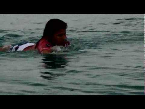 Roxy_Pro_ROUND_1_Silvana Lima (BRA), Jessi Miley-Dyer (AUS), Nikita Robb (AFR)