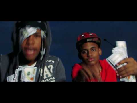 El Pequeño Ft. Danlly King - Dinero (Video Oficial)